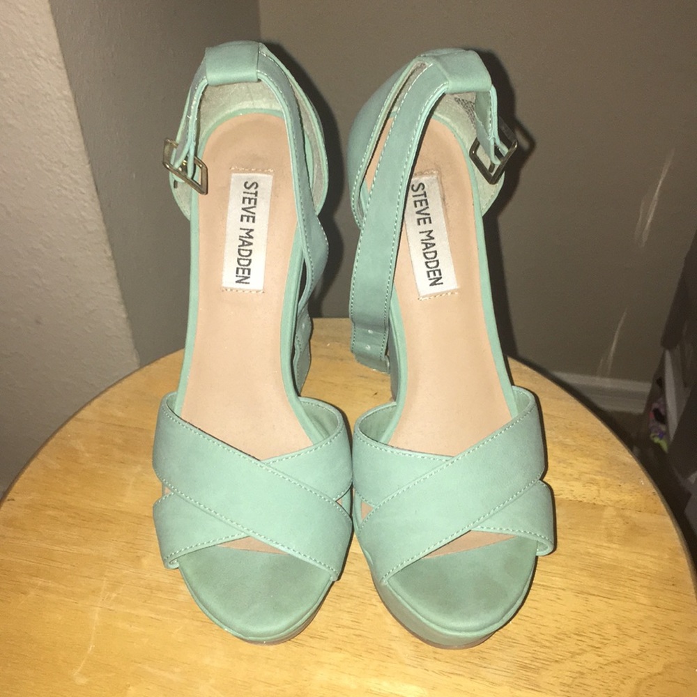 Steve Madden teal wedges
